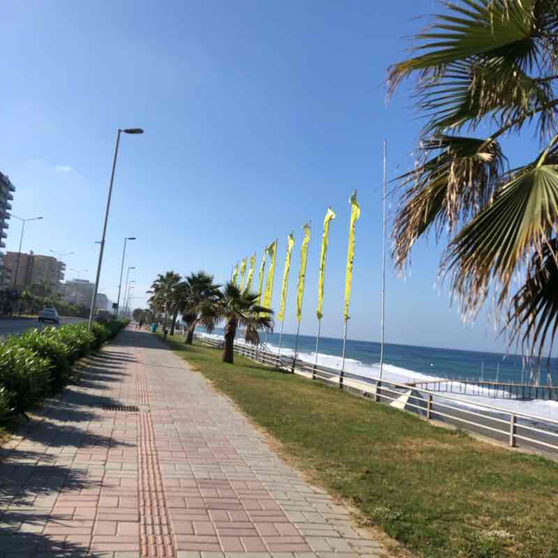 Набережная Махмутлар