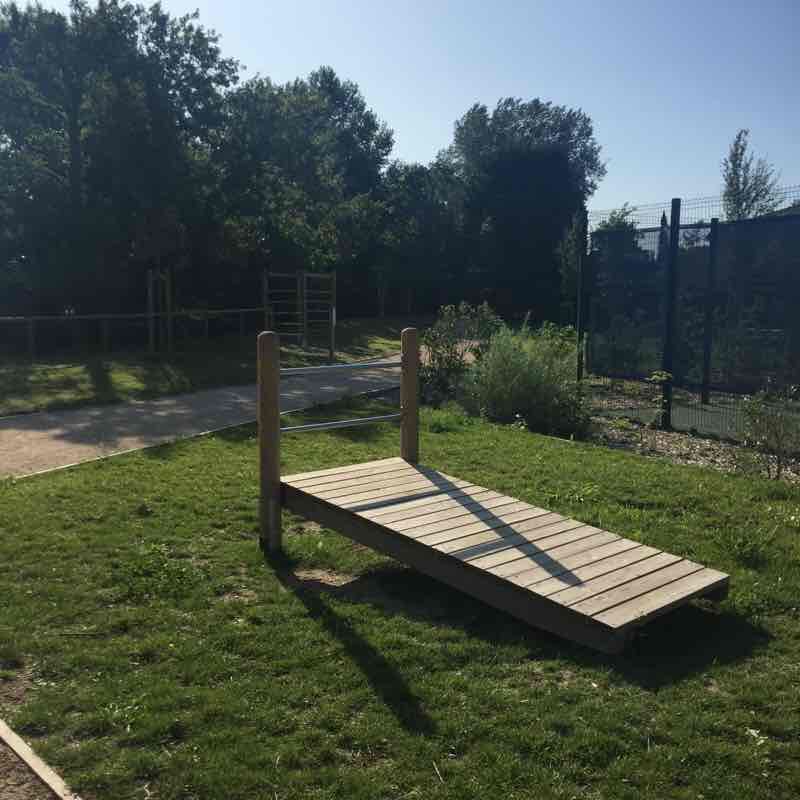 Vedène Park walking route map in Entraigues-sur-la-Sorgue