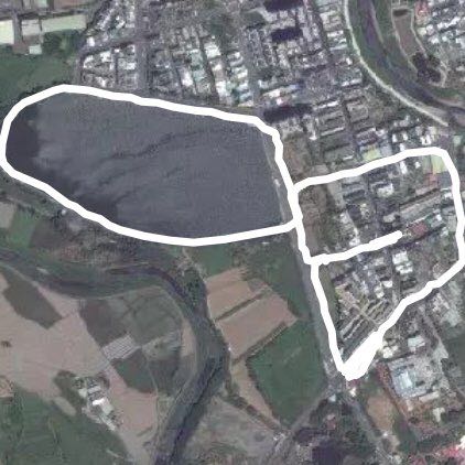 住家周圍繞著走