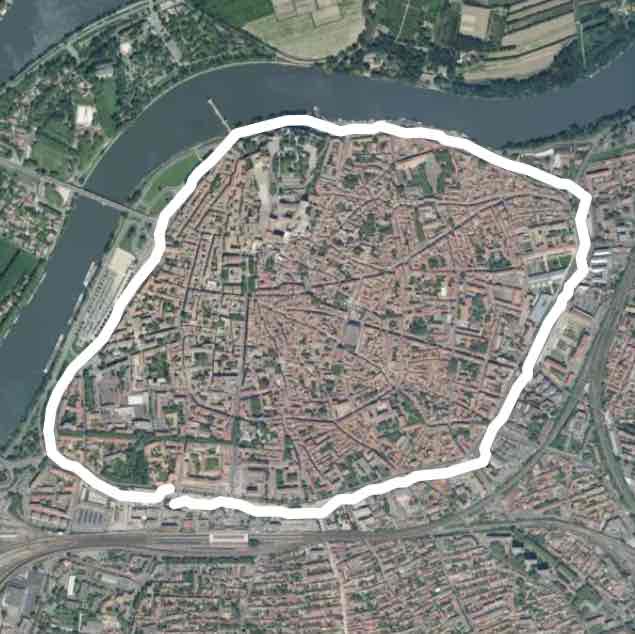 Le tour des remparts d’Avignon