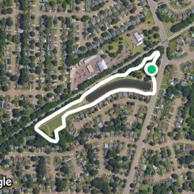 Stoneridge Park trail