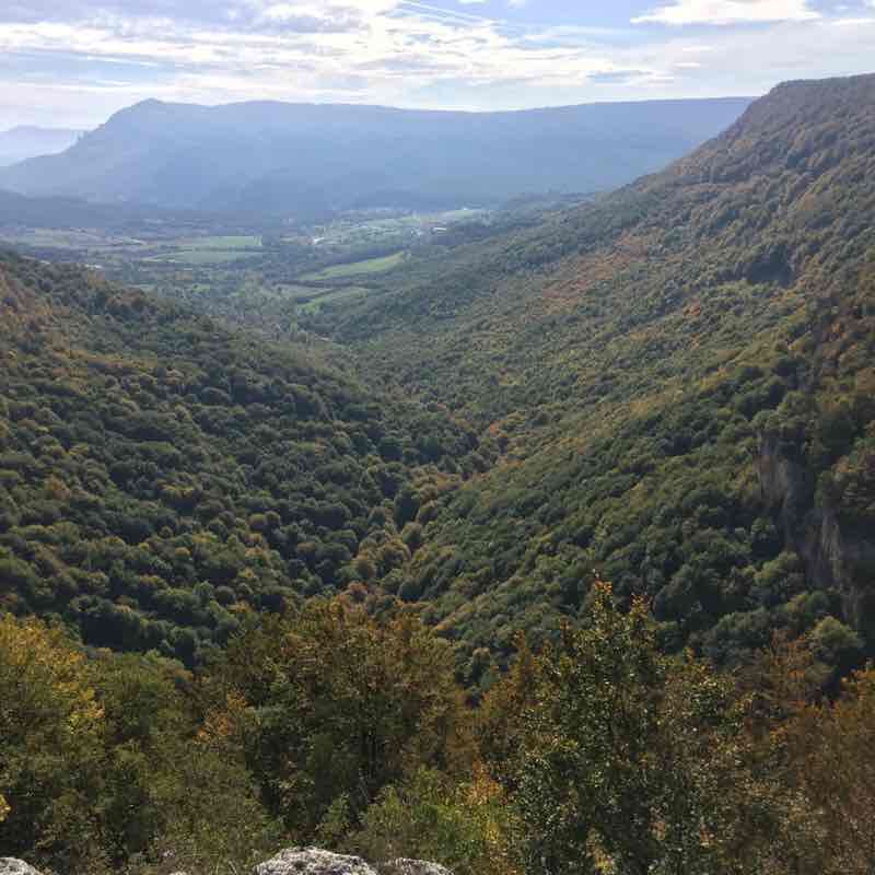 Walk on the balcony of Pilatos walking route map in Baquedano