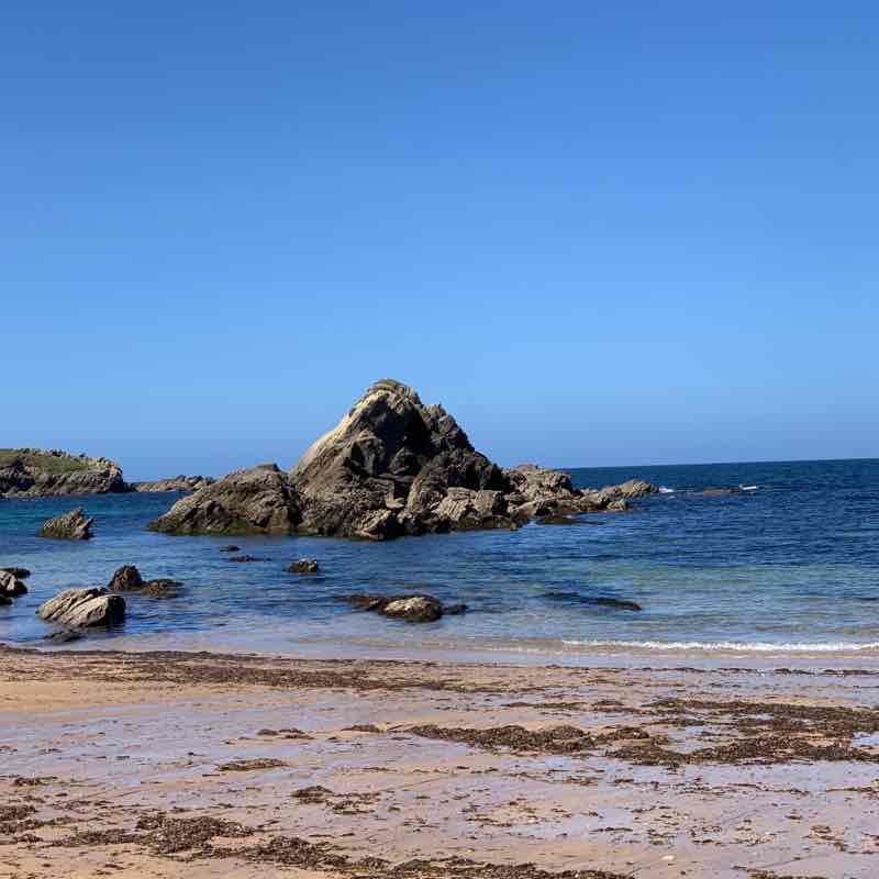 San Román beach walking route map in O Vicedo