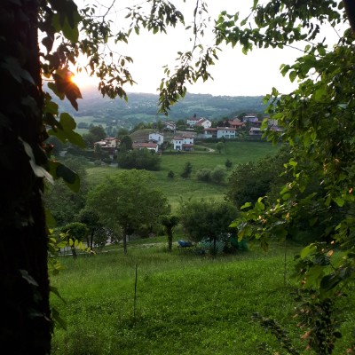 BASTIE 1 and 2 ... Round trip walking route map in Castelgomberto
