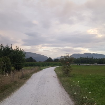 Villanueva de la Peña-Mazcuerras walking route map in Mazcuerras