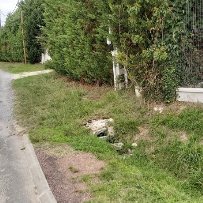 The Isle of Etaule walking route map in Étaules