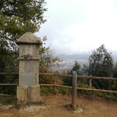 St. Valentí walking route map in Olot