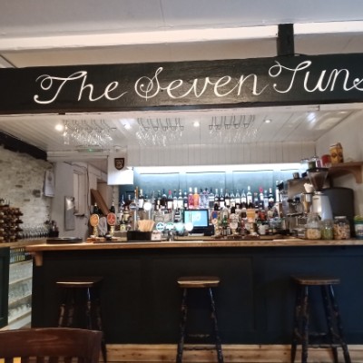 Seven Tuns 3, Chedworth. walking route map in Chedworth