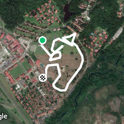 Jackman Field comenzando por el centro convención.