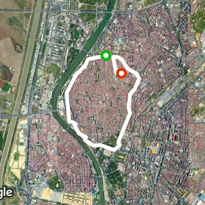 Round old town walking route map in Sevilla