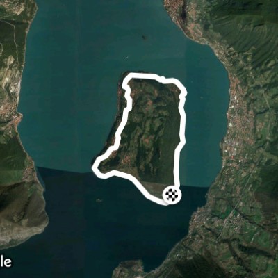 A passeggio x Monte Isola