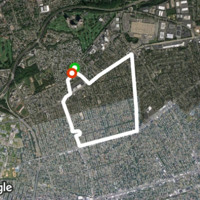 Glen Oaks Oval (Tenney Park) walking route map in New Hyde Park